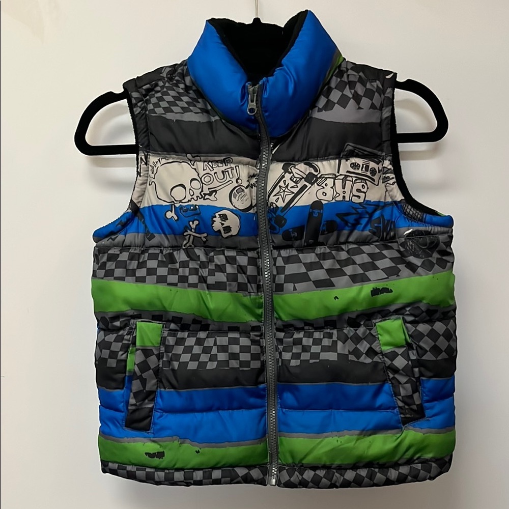 Old Navy Black and Green Puffer Vest Skater  Size S